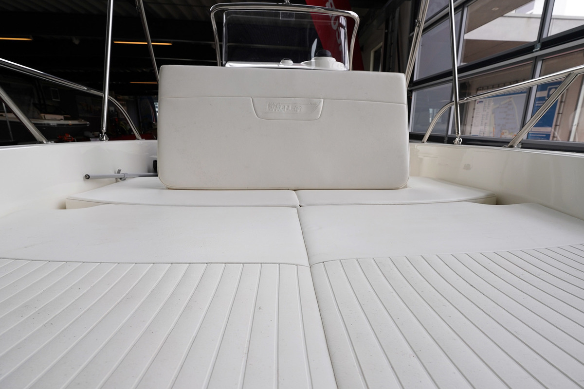 Boston Whaler 170 Dauntless