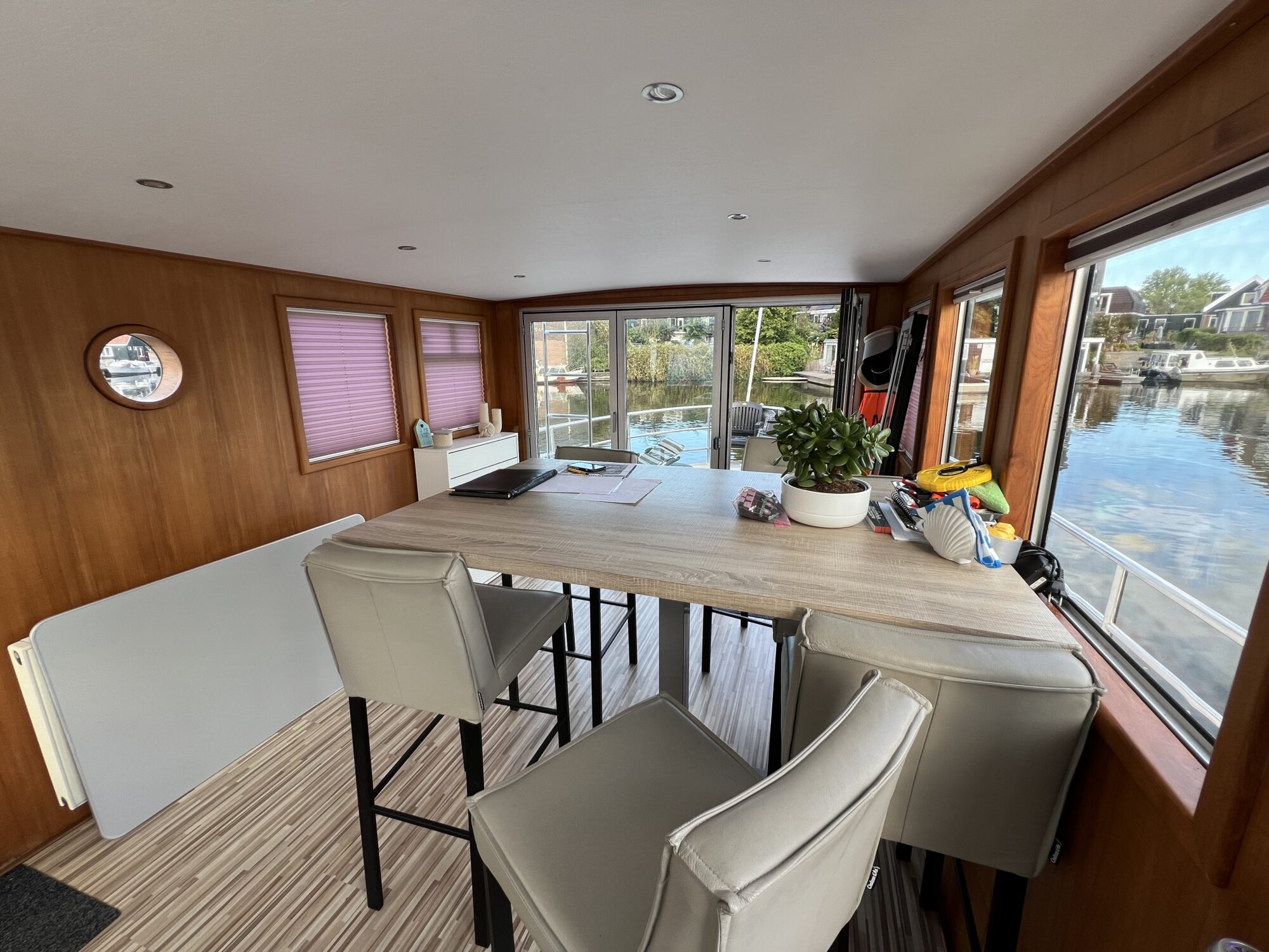 Ex Kabellegschip RWS Ex kabellegschip RWS