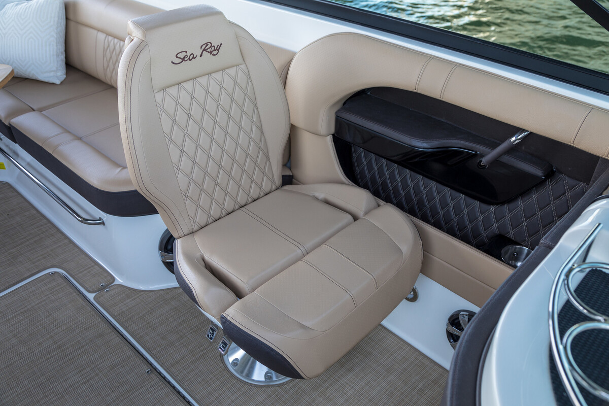 Sea Ray SLX 280