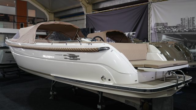 Primeur 700 Lounge | DIRECT VAARKLAAR | Vetus 42pk PROEFVAREN 12 & 13 SEPTEMBER