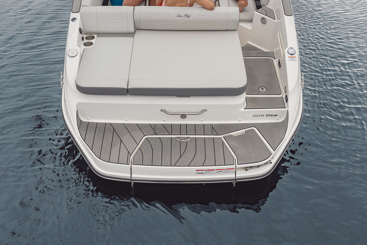 Sea Ray SDX 270 Surf