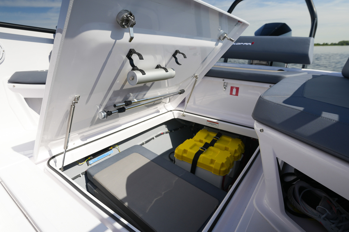 Axopar 25 Cross Bow & Cross Top