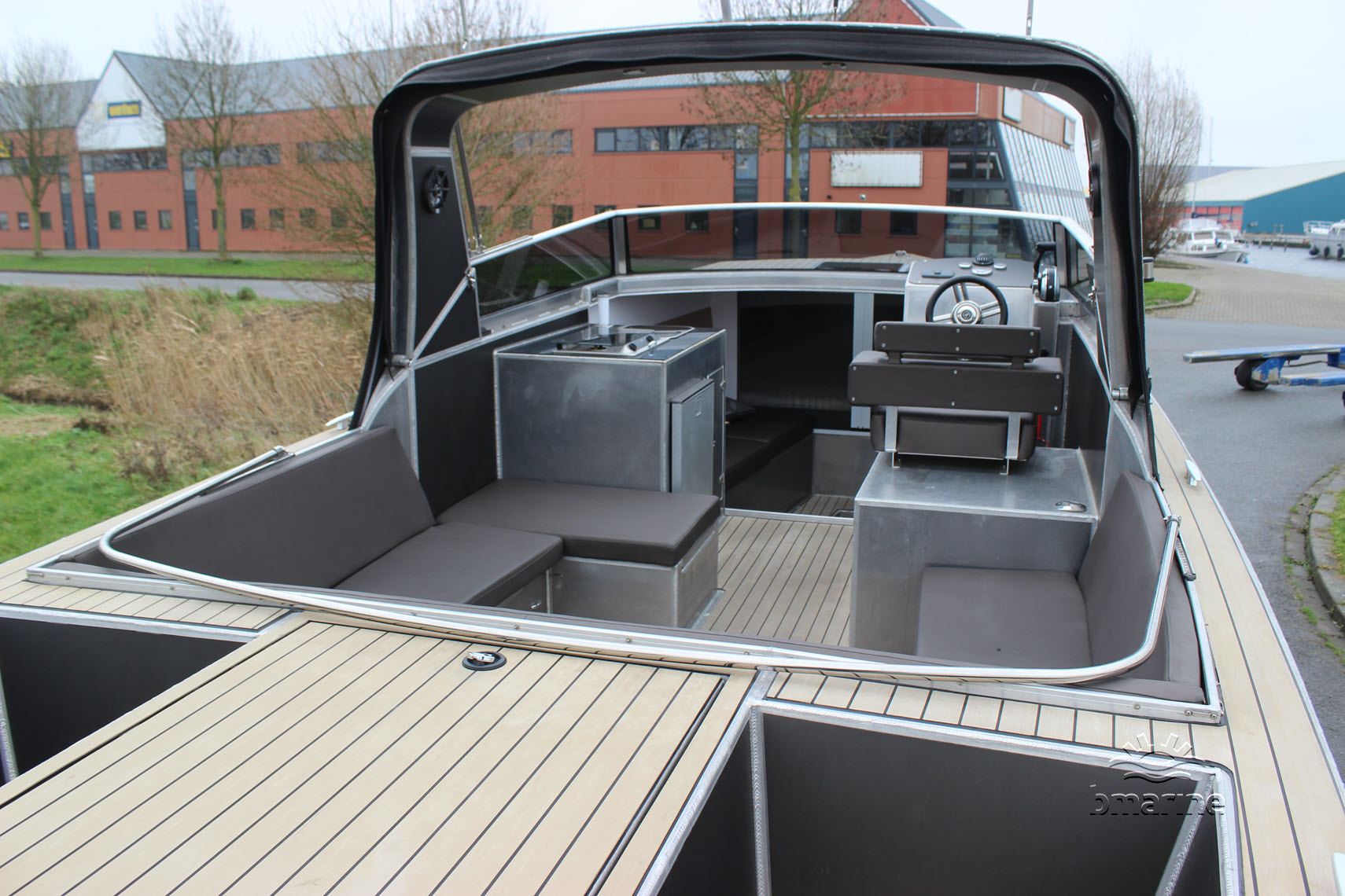 Van Vossen Tender Cabin 1000