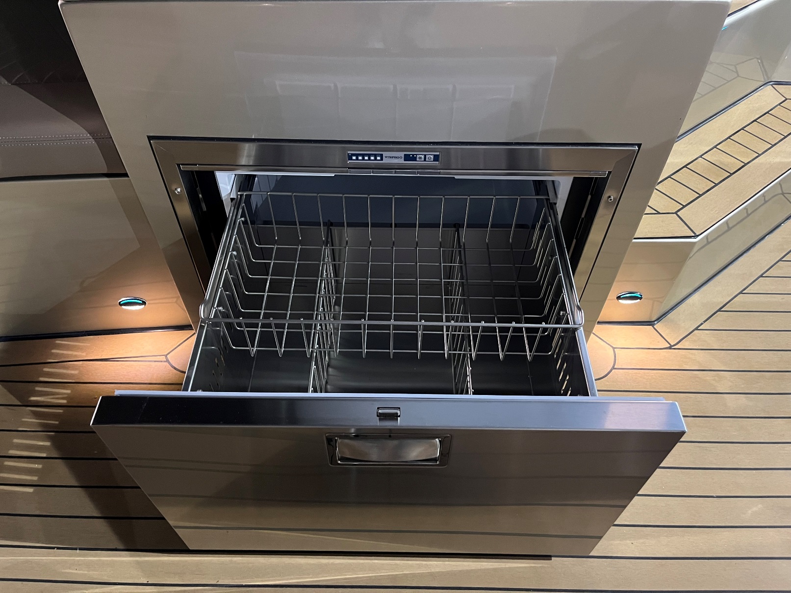 Maxima Boats 35 met 2x Honda 250 pk op voorraad!