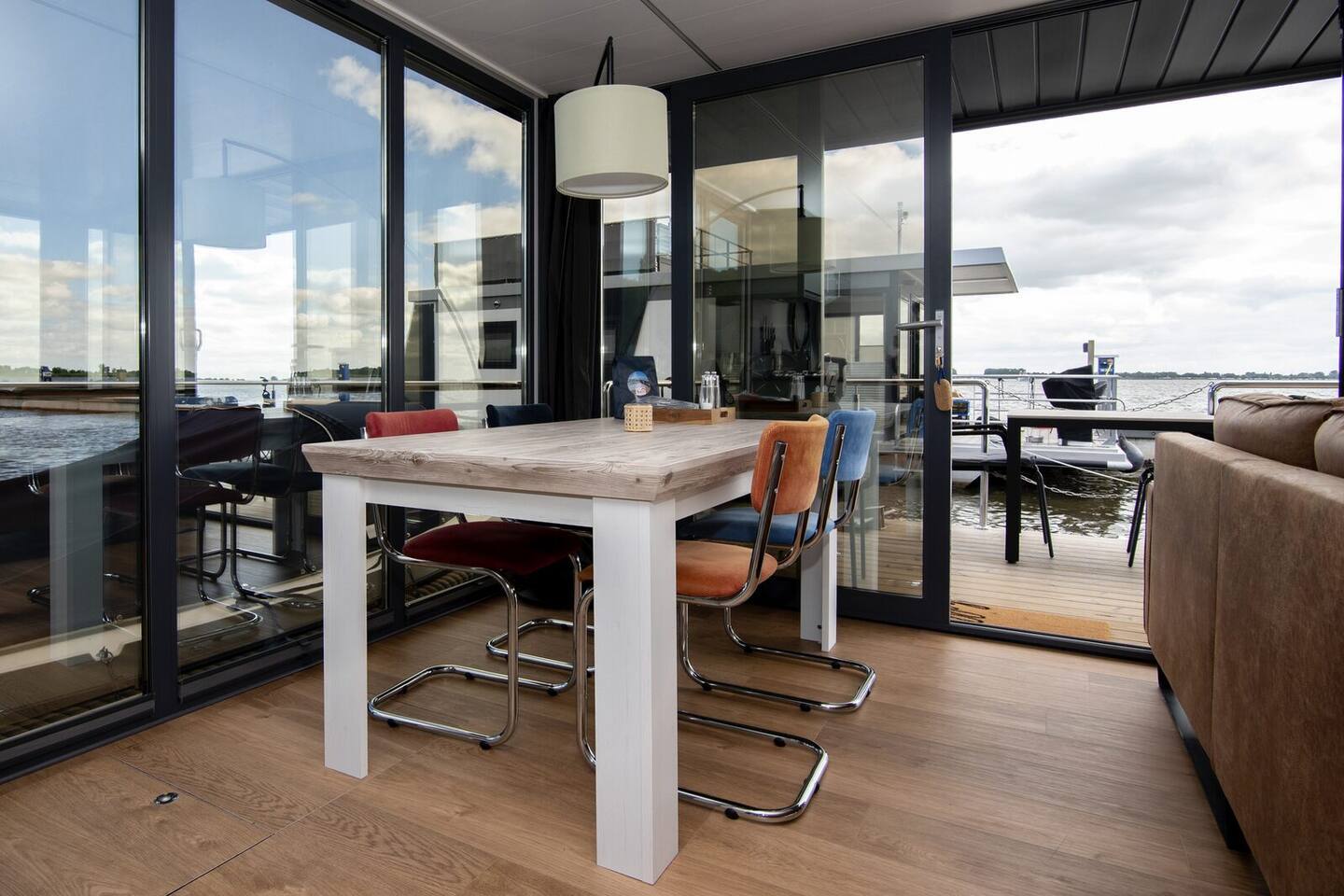 La Mare Houseboat Apartboat XL