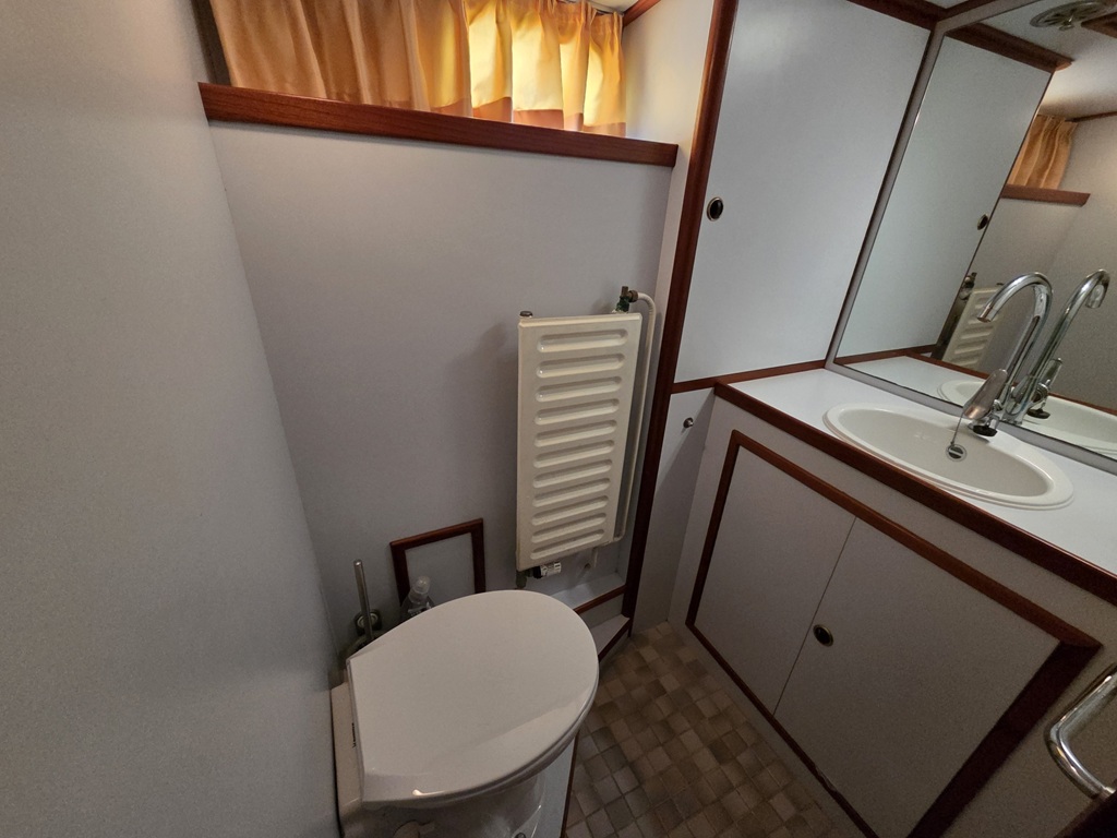 Valk Spiegelkotter 15.50