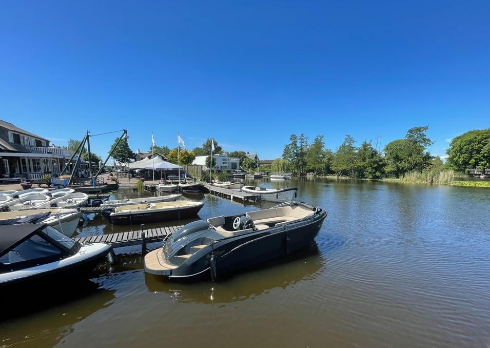 Oud Huijzer 600 Tender hoofdfoto: 1