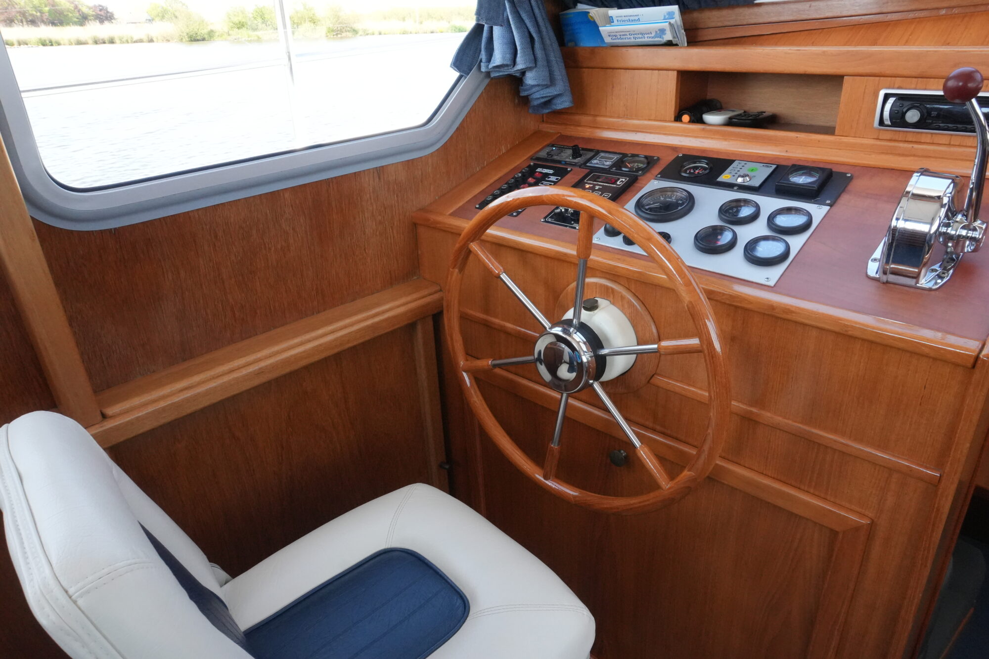 Valkkruiser 12.50 AK Cabrio