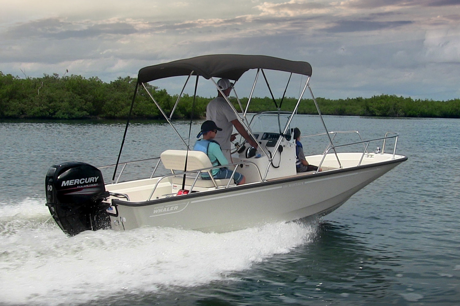 Boston Whaler 150 Montauk