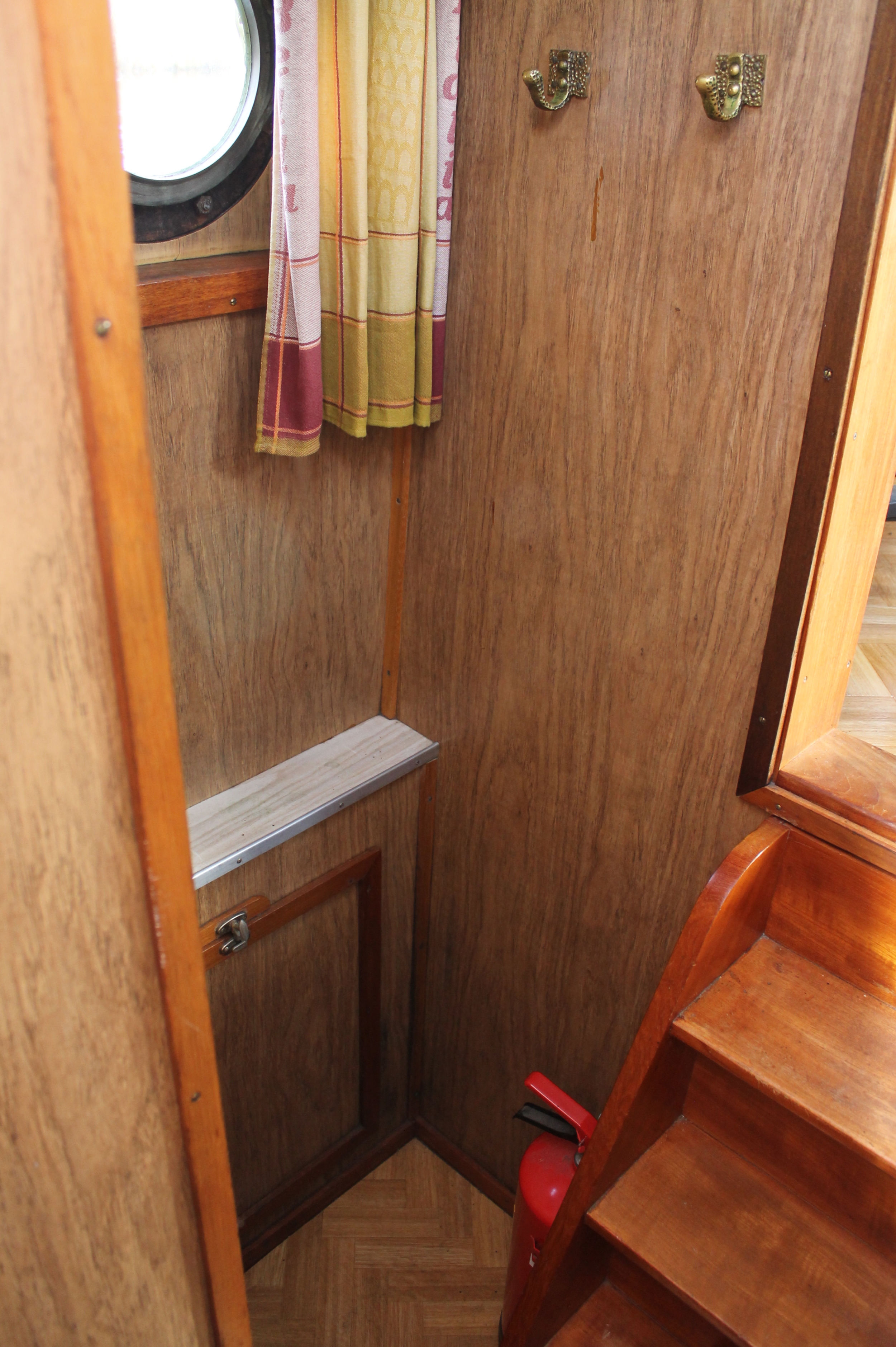 Tjalk Varend Woonschip 19.99