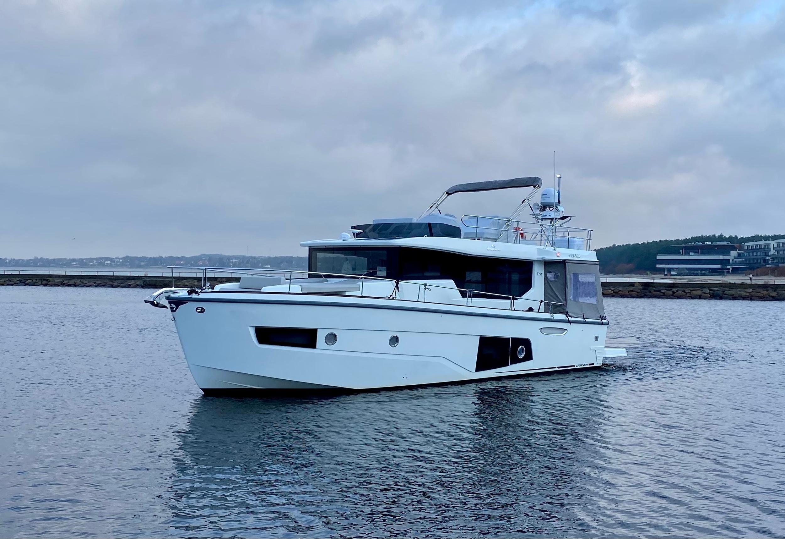 Cranchi T43 Eco Trawler Long Distance
