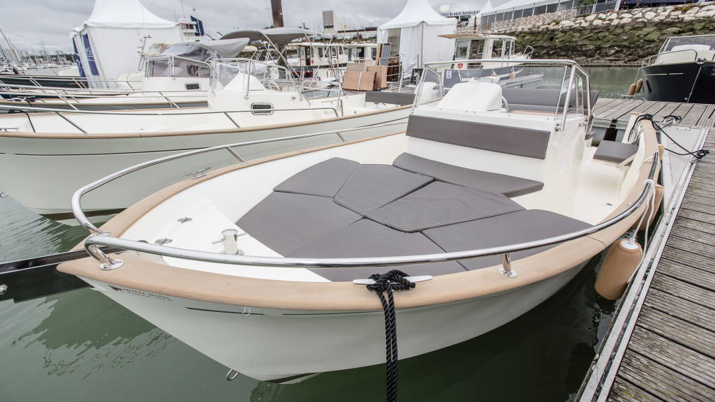 Rhea 23 Open