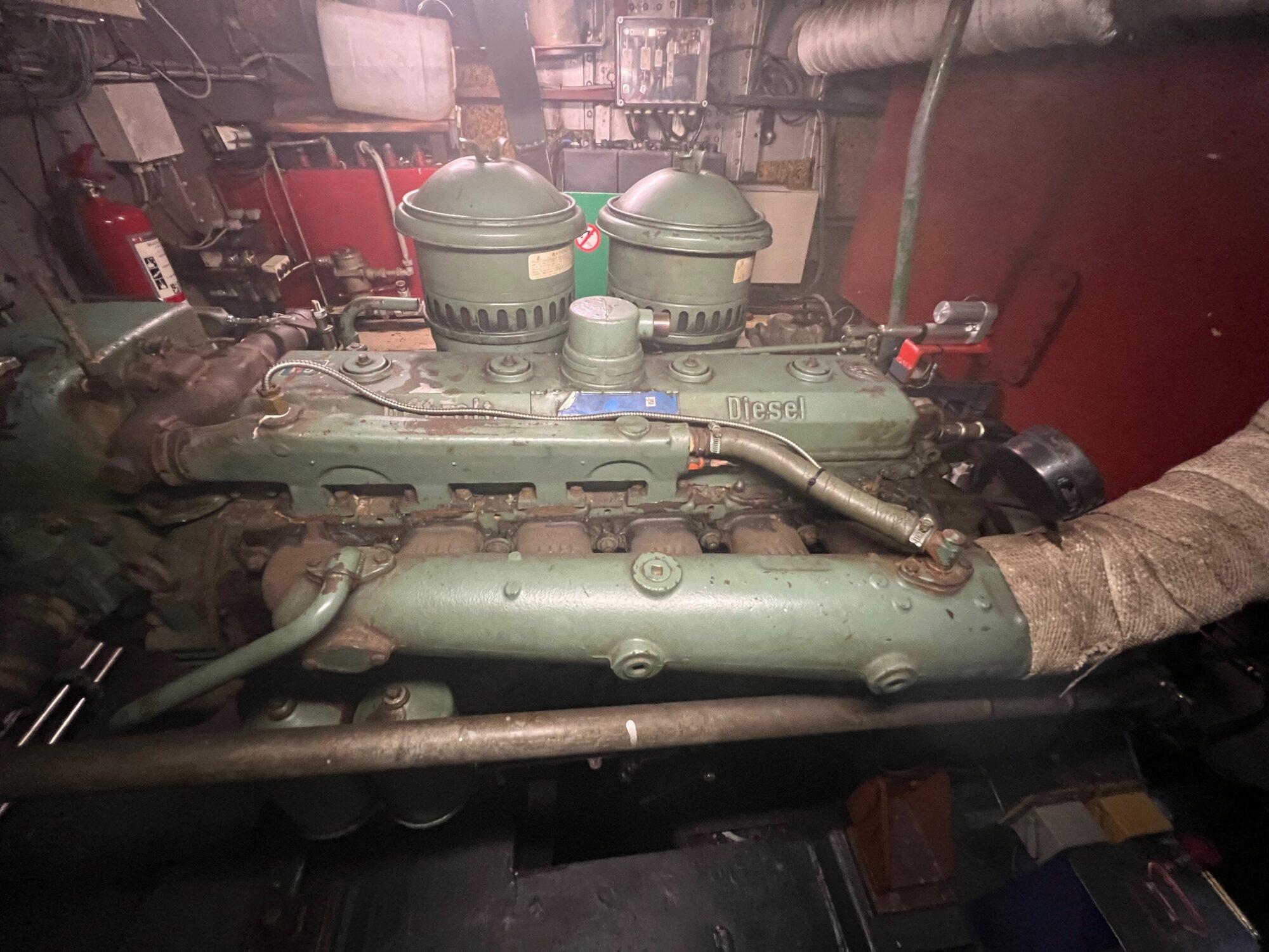 Luxe-Motor Luxe Motor 27.70 VS Varend Woonschip