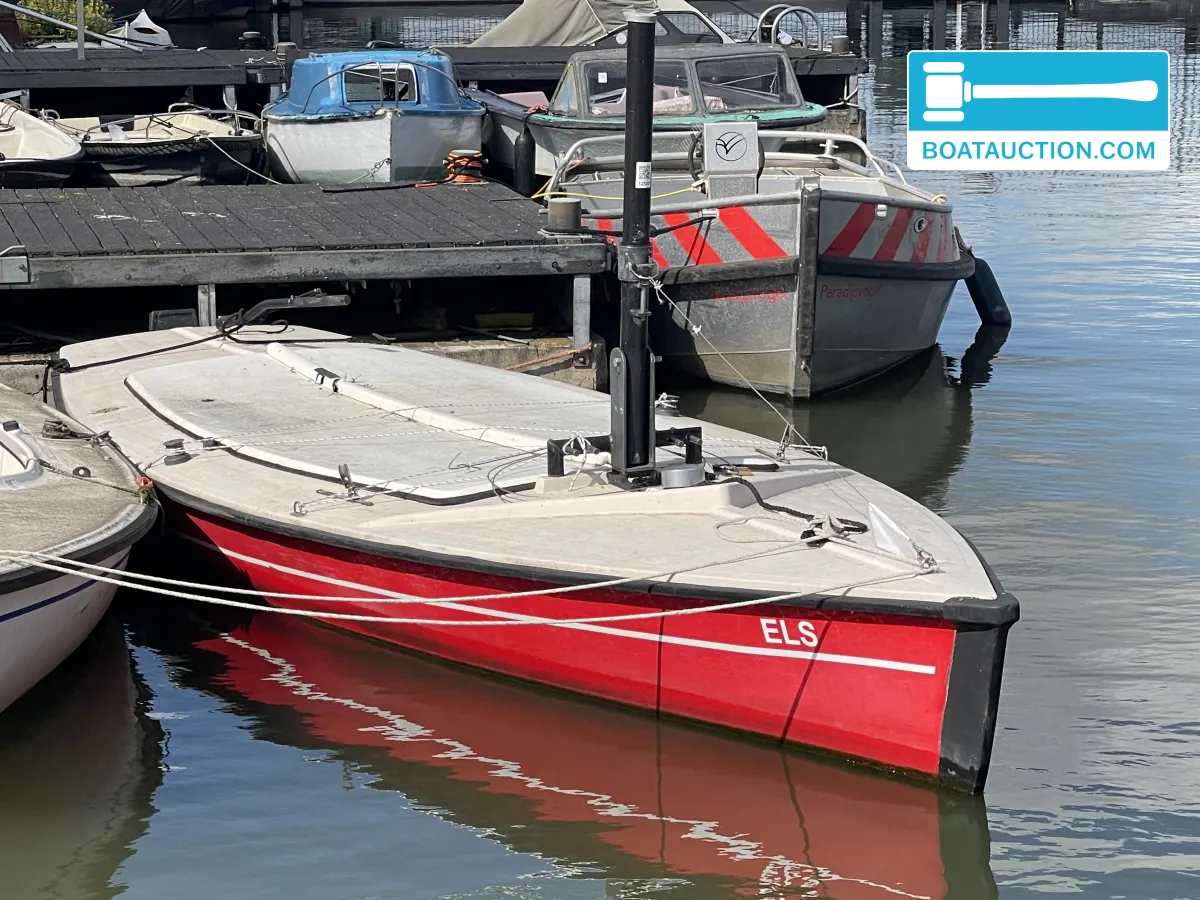 Zeilboot 650 hoofdfoto: 1