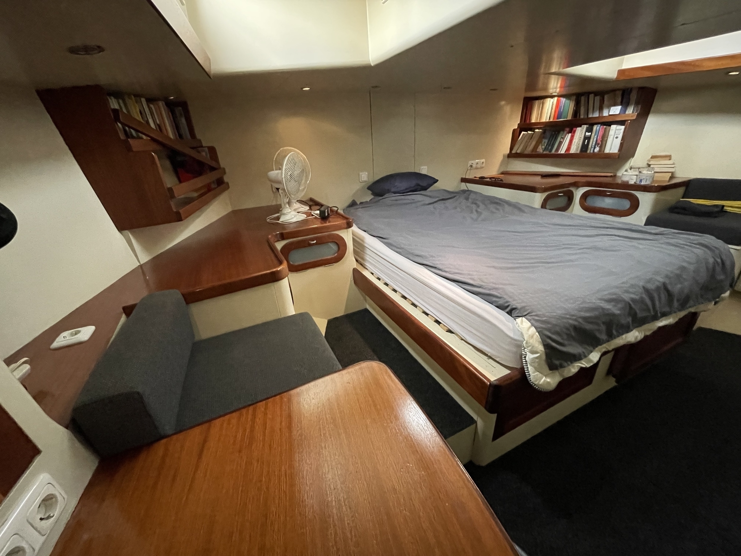 Dykstra Schooner 77, Midzwaard