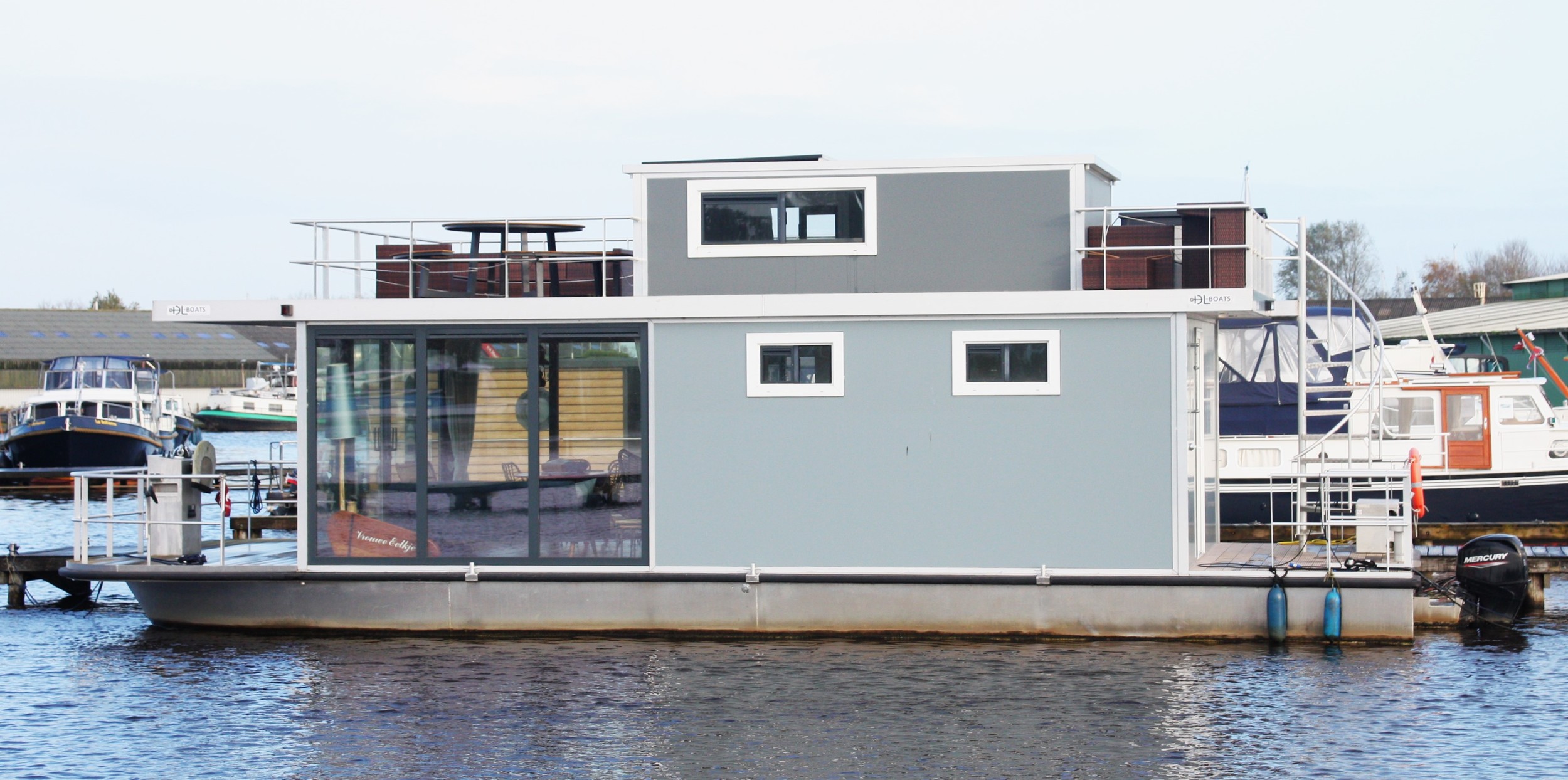 DL-Boats 1350 Captainshut Houseboat