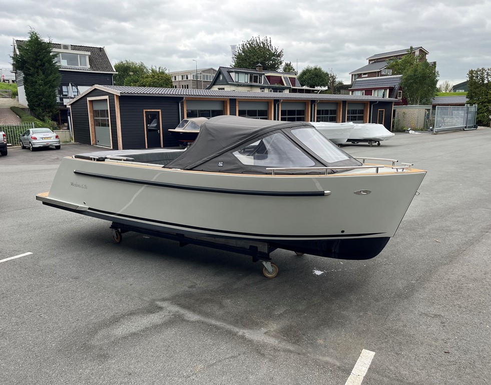 Maxima Boats 630 in Agaatgrijs (RAL 7038) - op voorraad