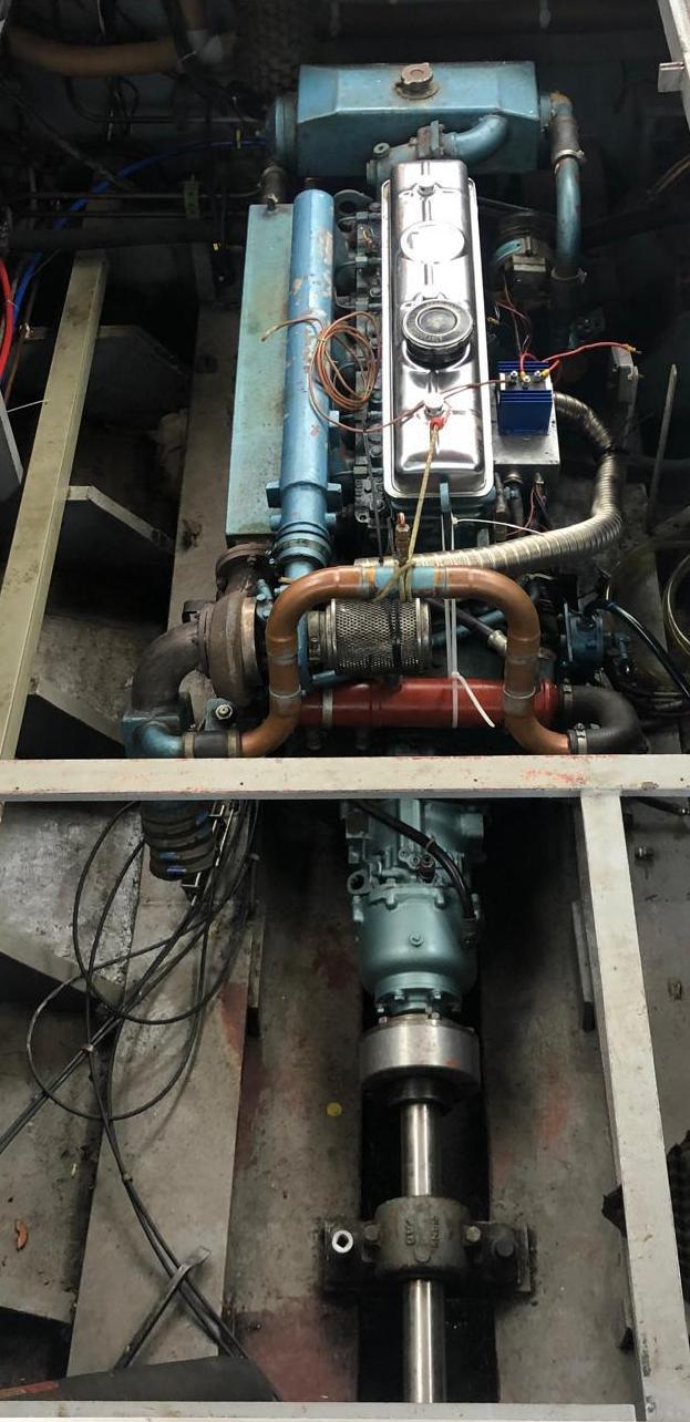 Veerdörn Veerdörn 13.00 Flybridge