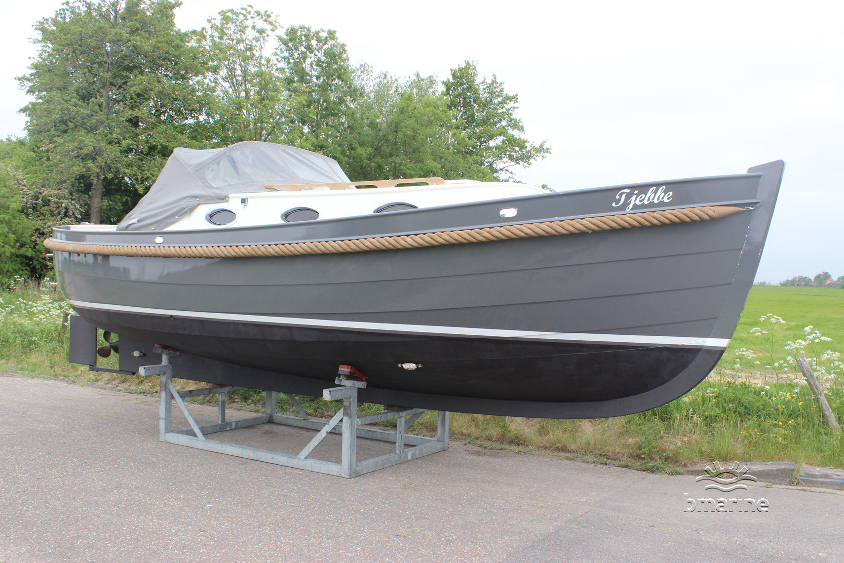 IJzendoornsloep Cabin 7.75