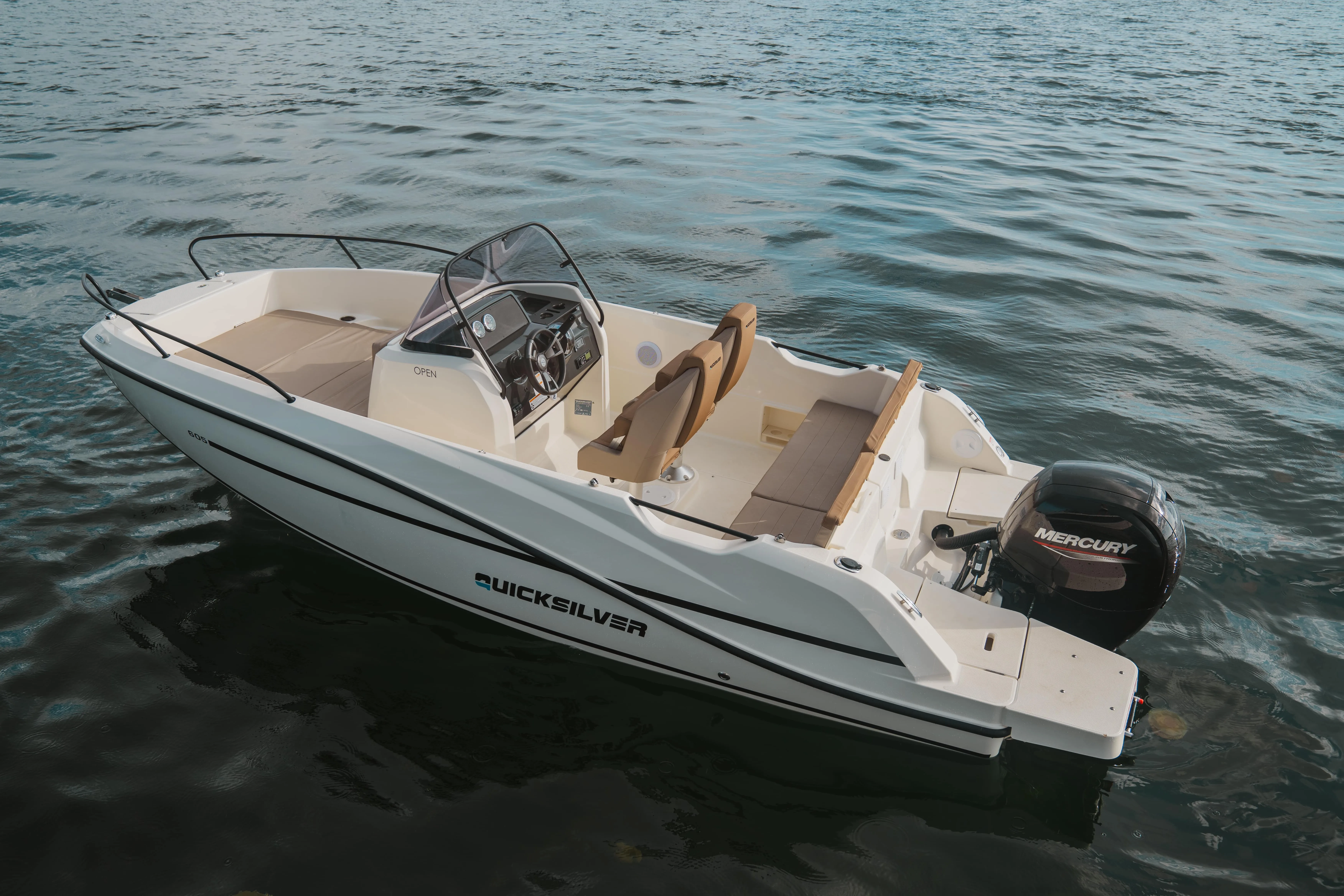 Quicksilver 605 Open