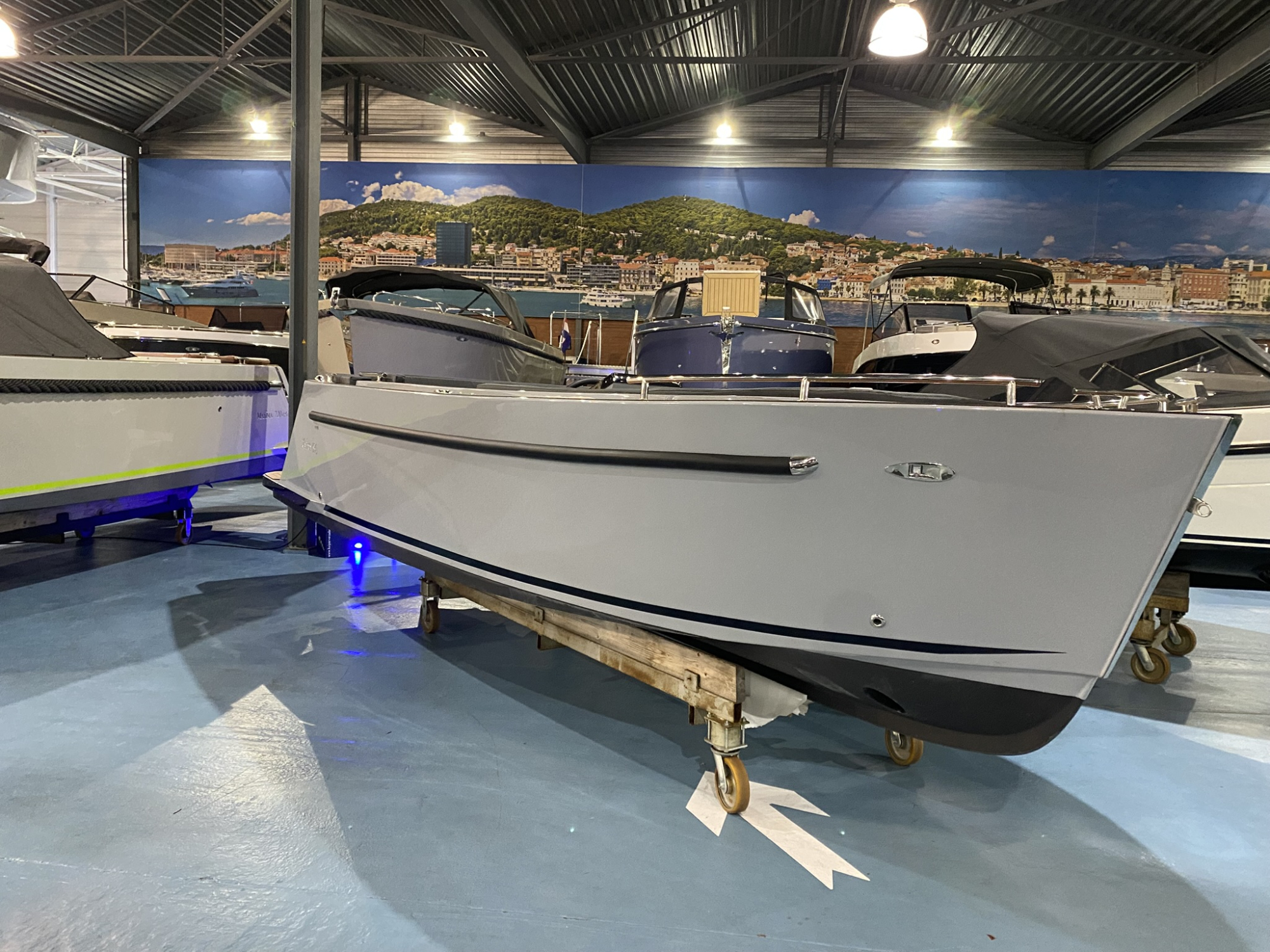 Maxima Boats 630 in Zilvergrijs (RAL7001) - op voorraad