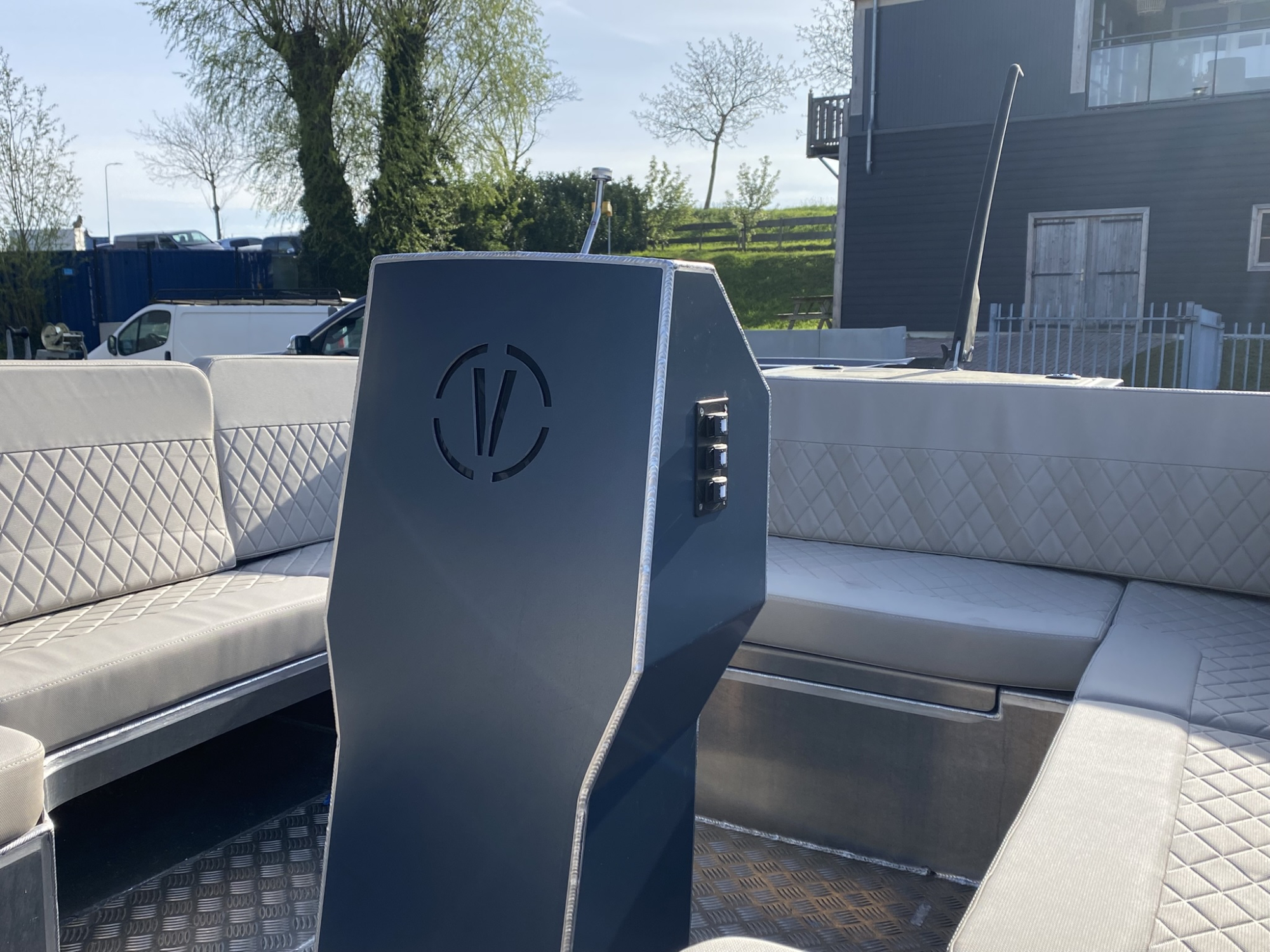 Van Vossen tender 600 sport met Honda 60 pk - Op voorraad!