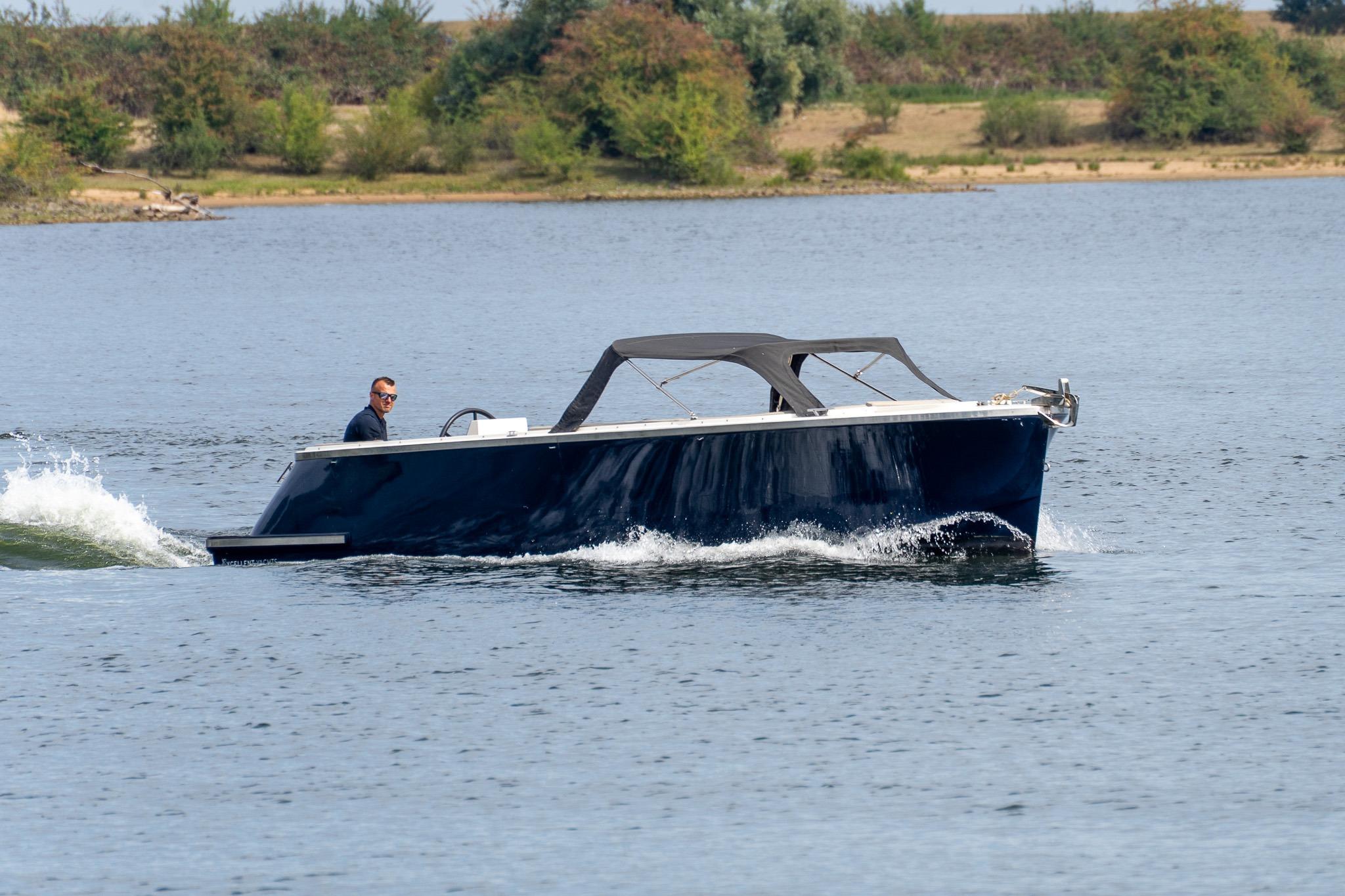 Tender Excellent 750