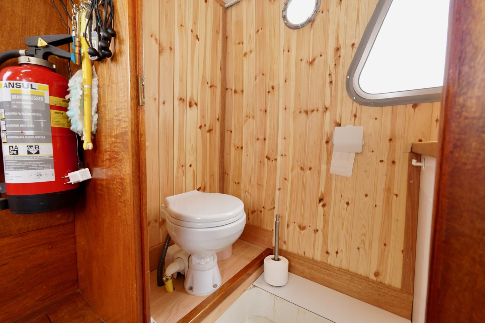 Boot Motortjalk 11.00 OK