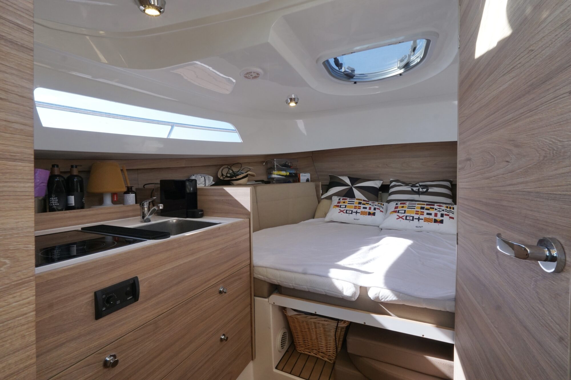 Antaris Seventy7 Cabin
