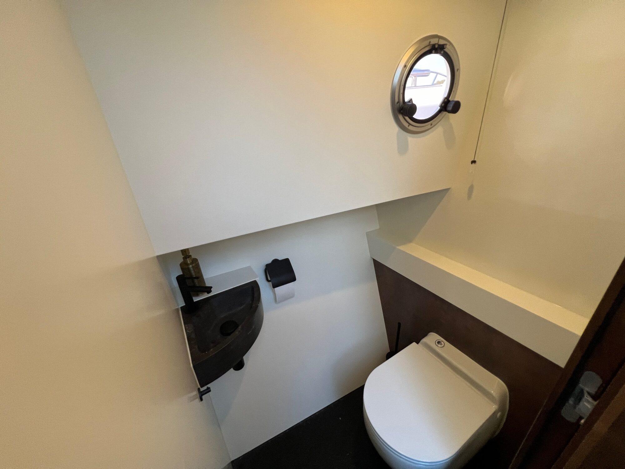 Van den Hoven Van den Hoven Executive 15.00 MK II