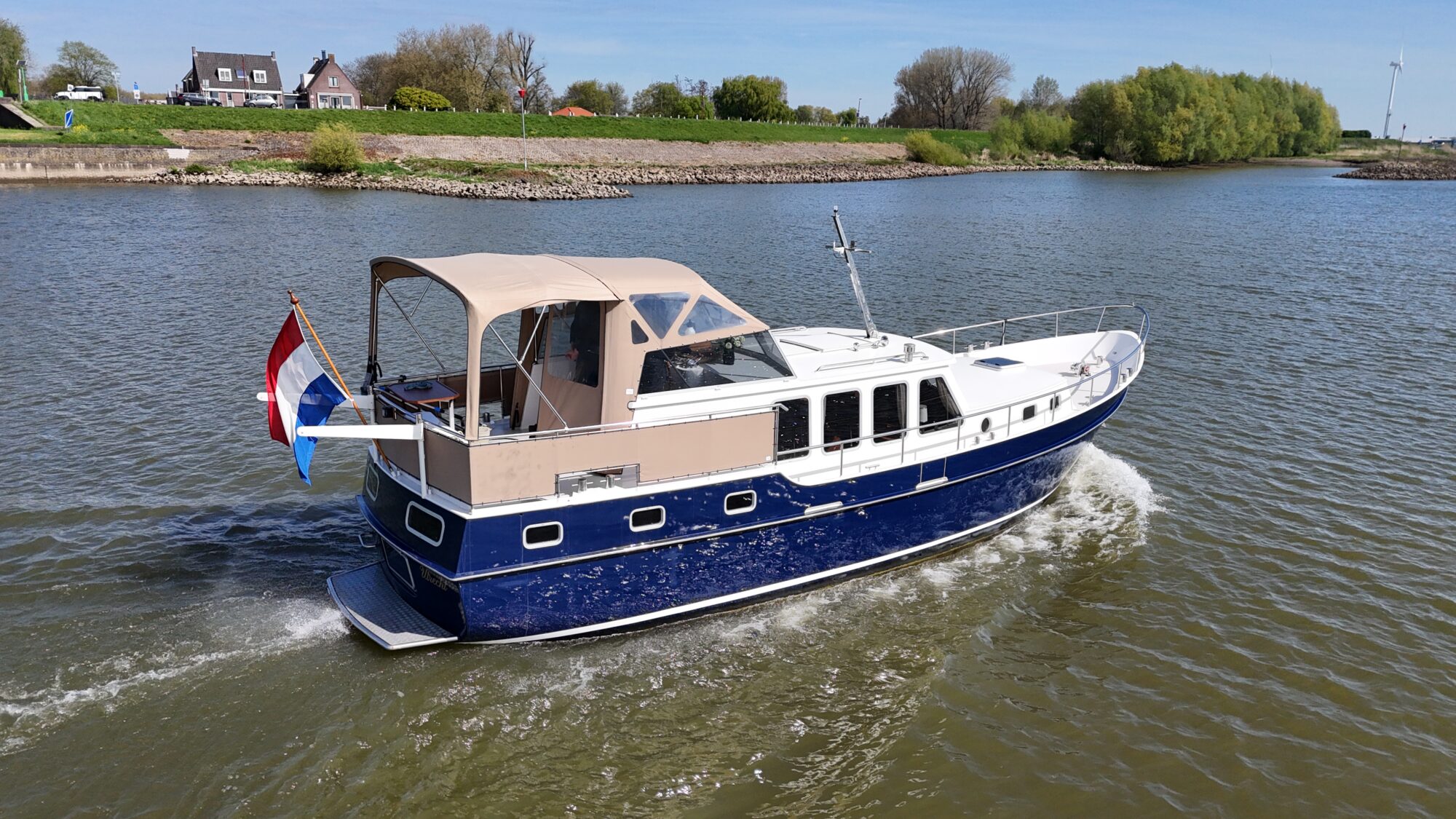 Flevo Spiegelkotter 12.50 AK Cabrio