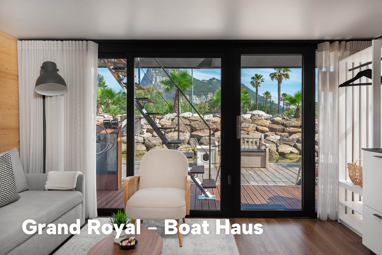 Boat Haus Mediterranean 12X4,5 ROYAL Houseboat