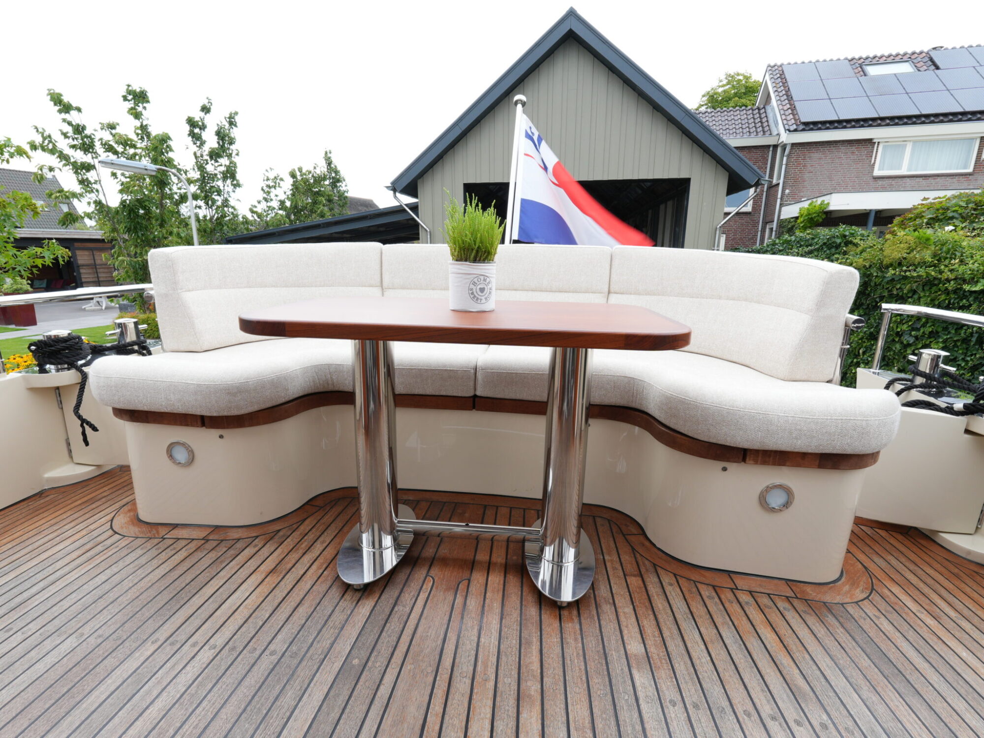 Van Vossen Parade 12.70 AK Exclusive