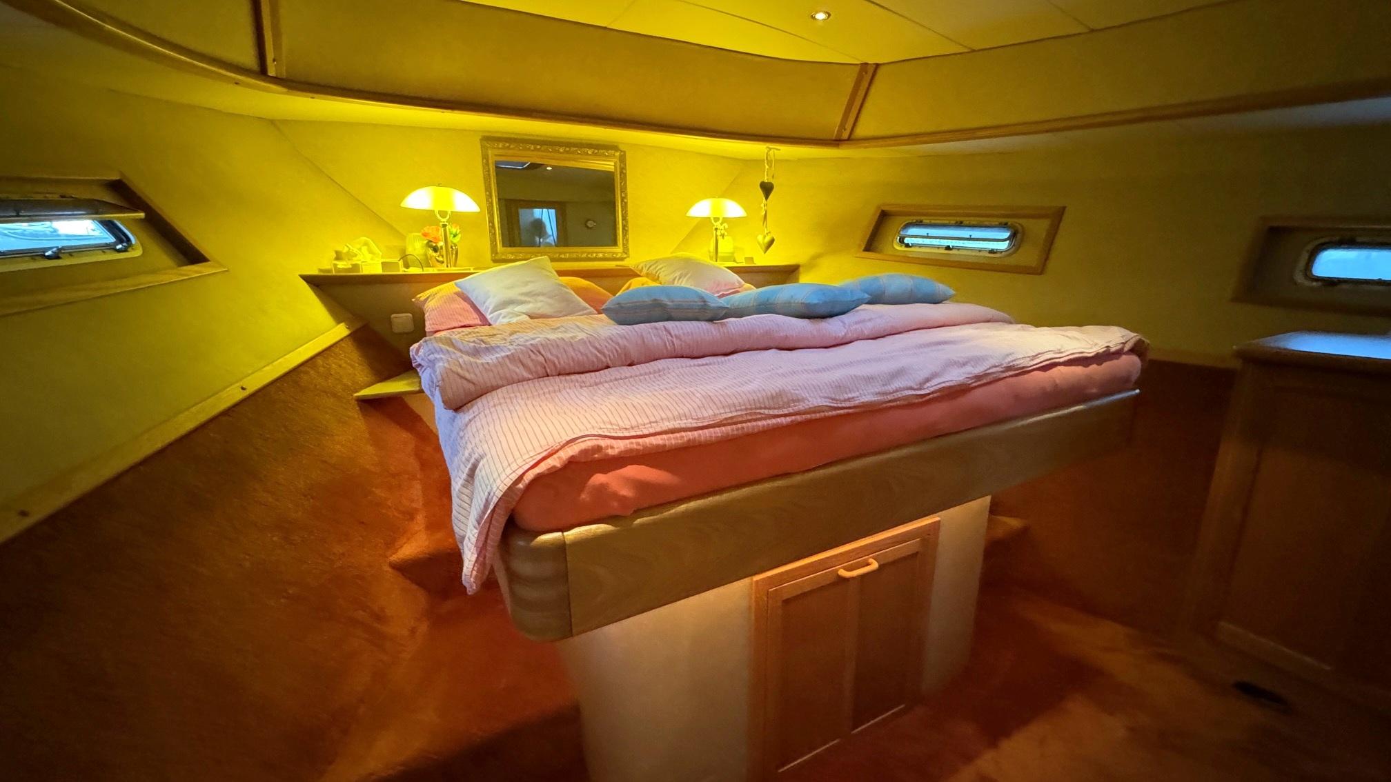 Motor Yacht Blieken Trawler 15.00