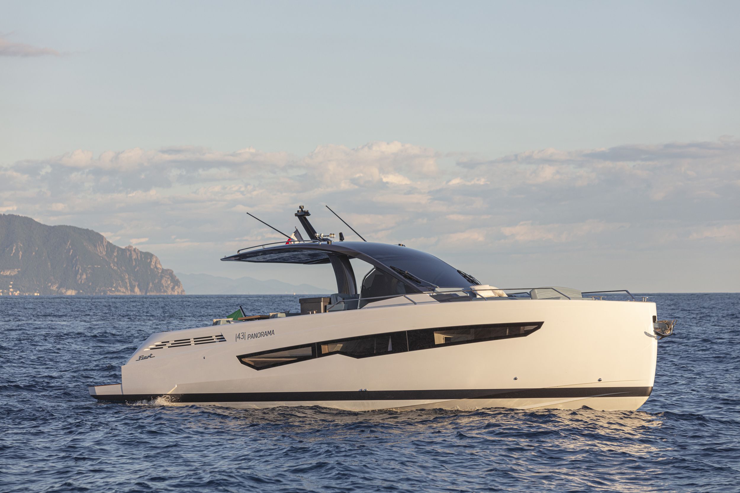 FIART Seawalker 43 Panorama