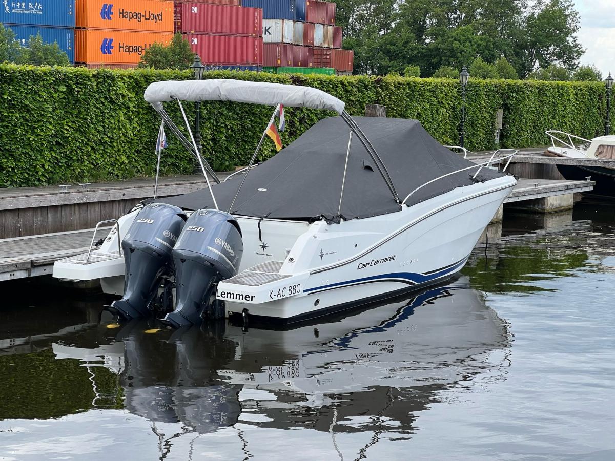 Jeanneau Cap Camarat 9.0 CC