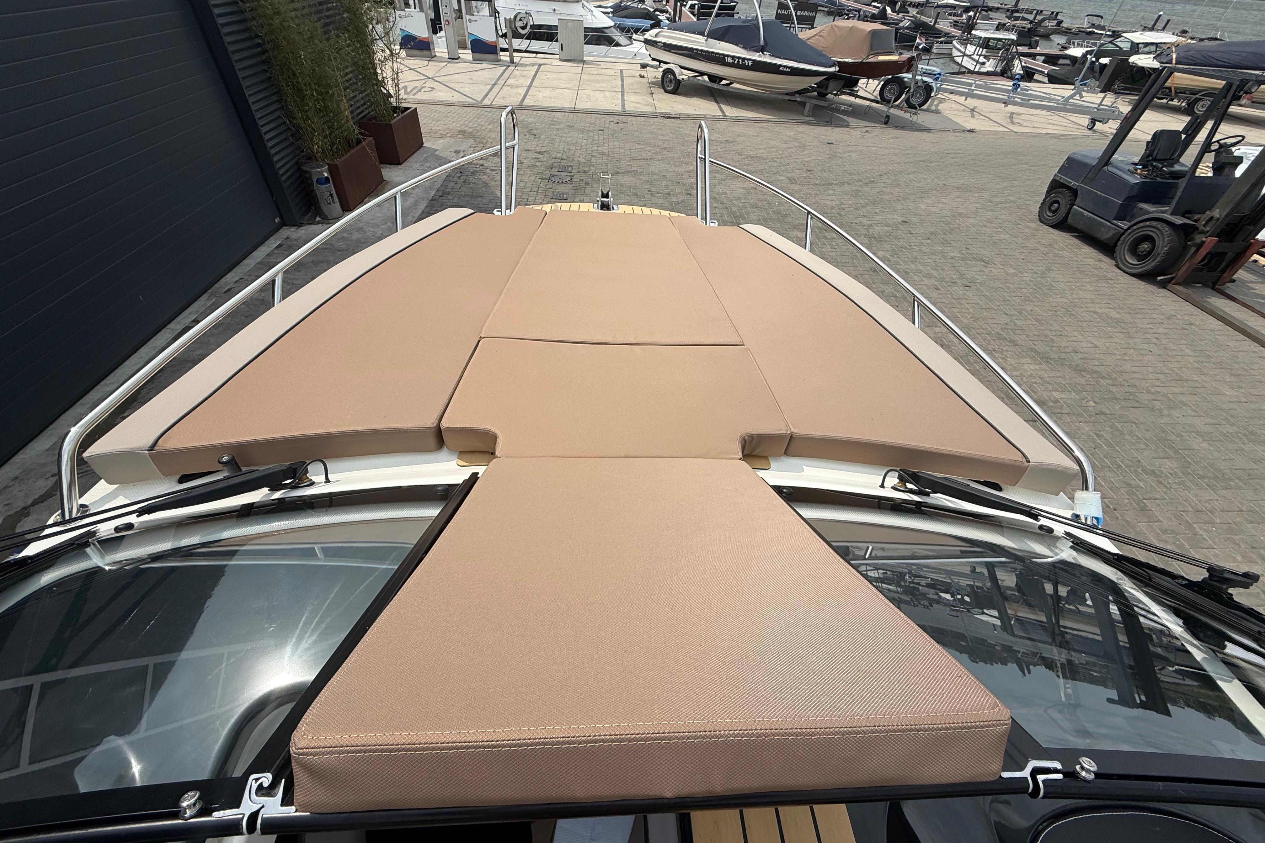 Quicksilver Activ 755 Cruiser