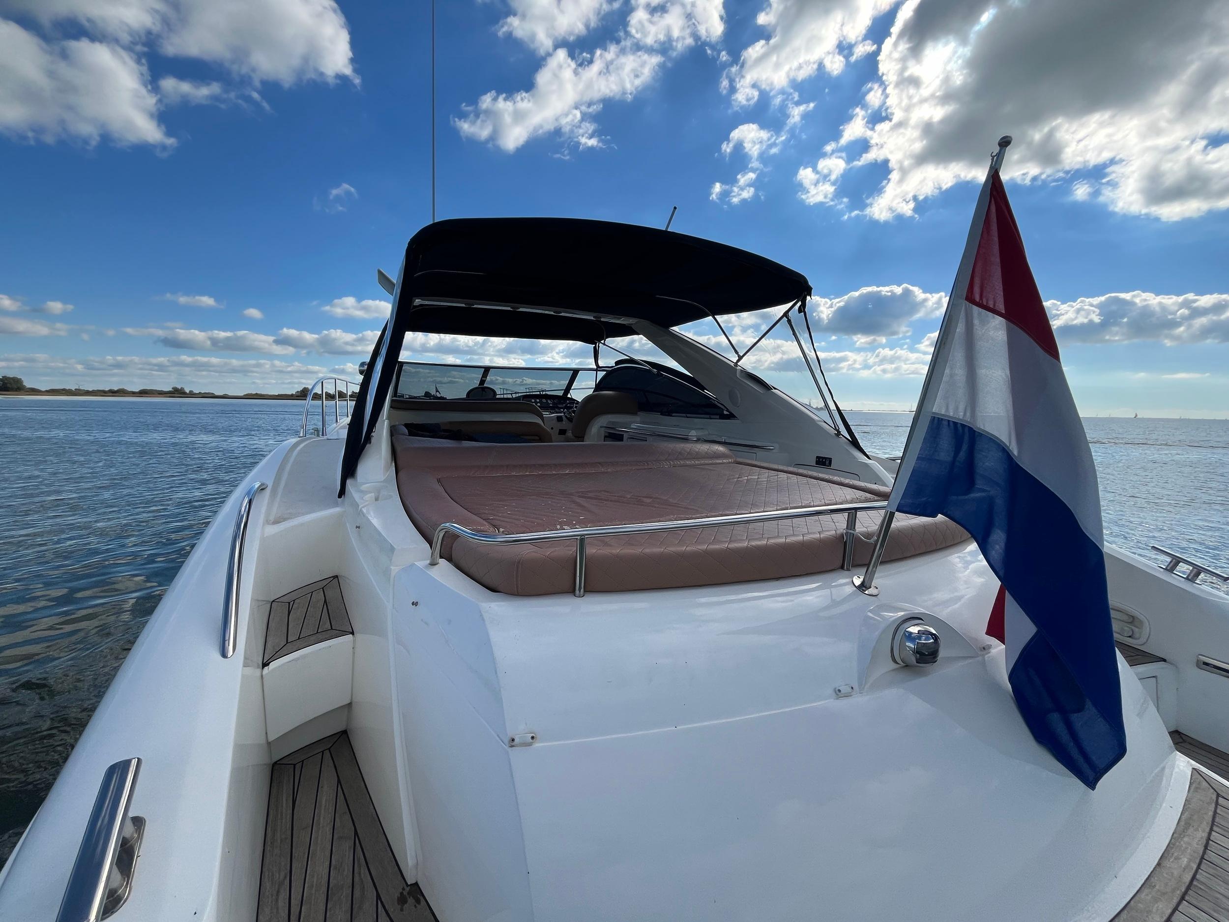 Sunseeker Camargue 50