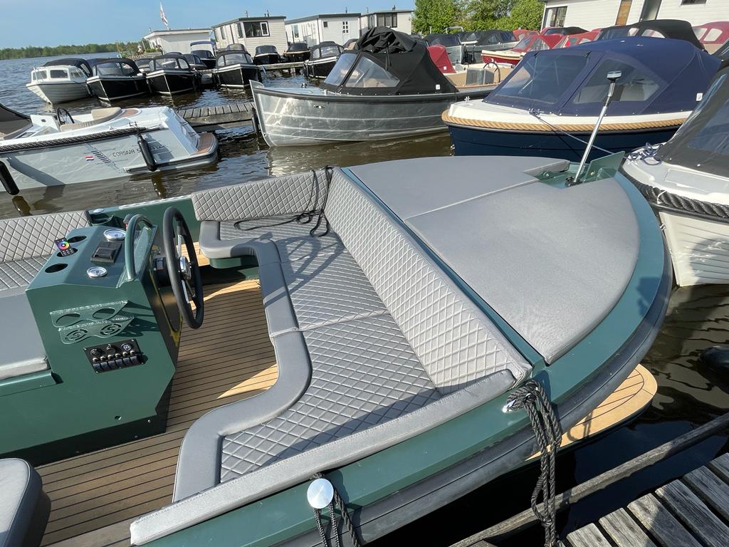 Steelfish 670 vaarklaar 60pk Honda