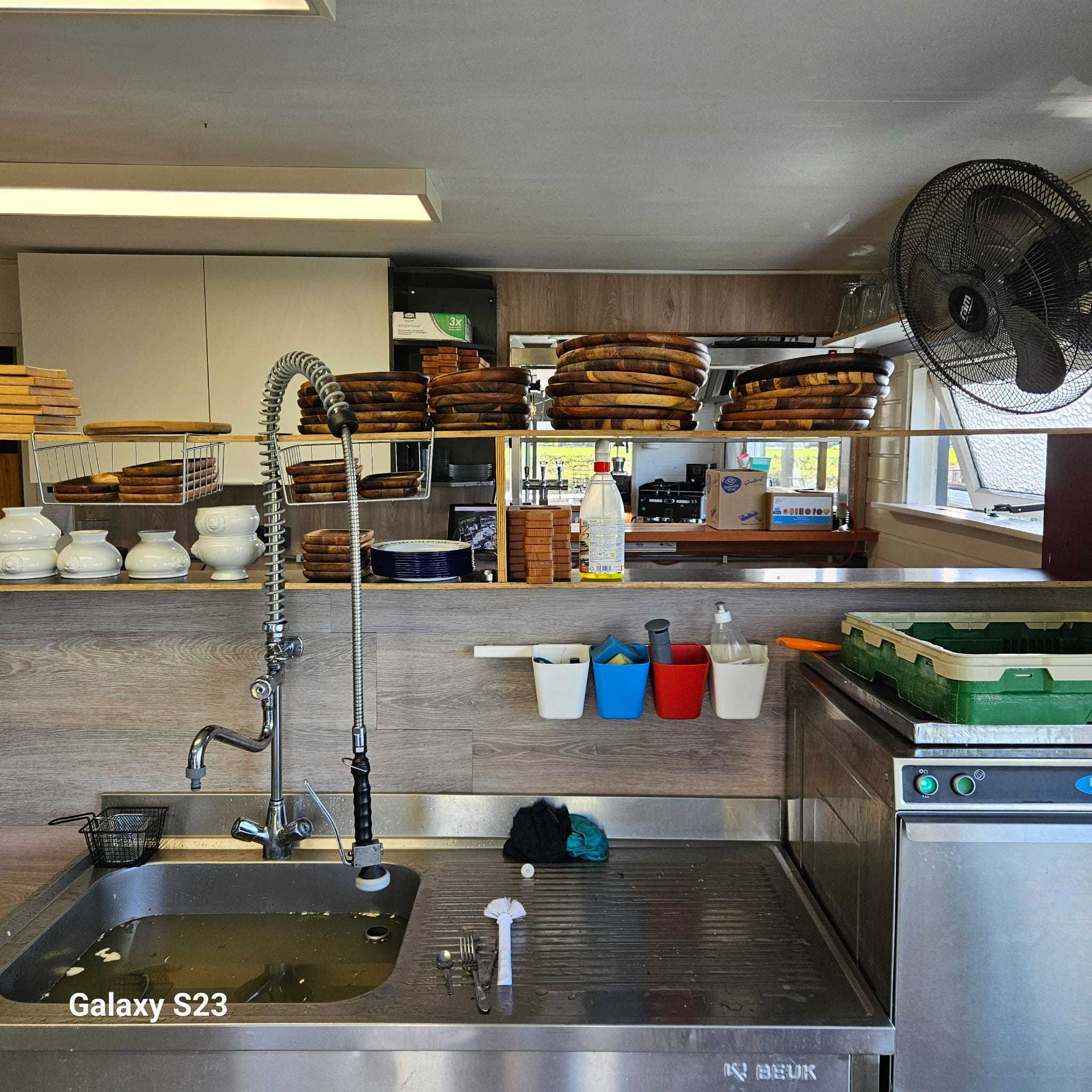 Drijvend Restaurant Houseboat