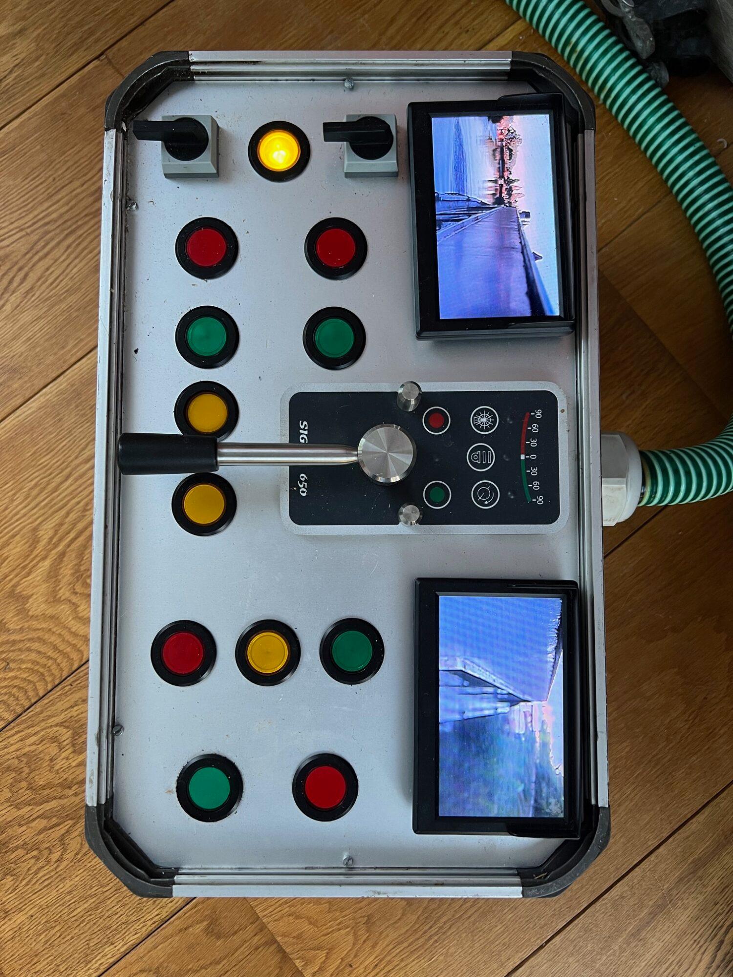 Luxe-Motor Luxe Motor 27.70 VS Varend Woonschip