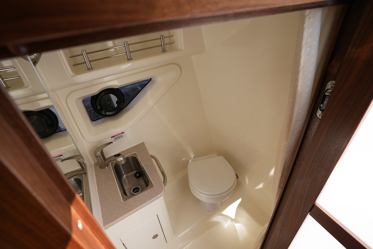 Sea Ray Sundancer 265