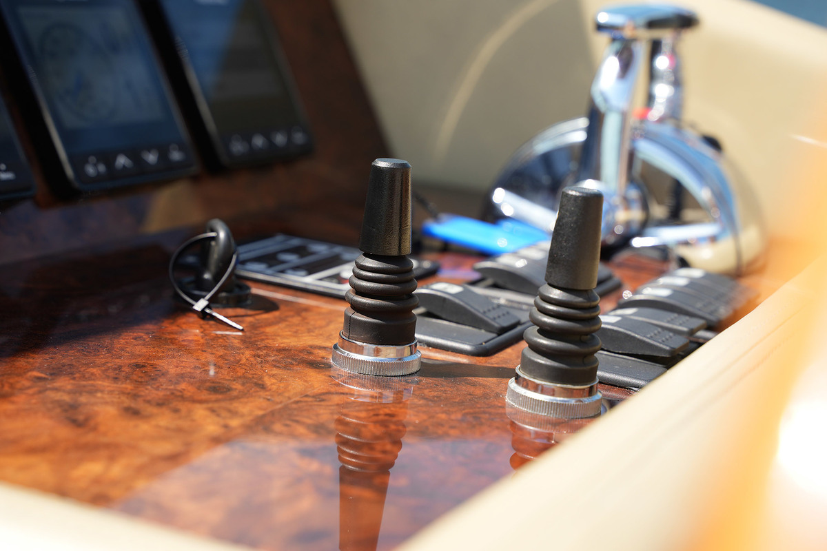 Linssen Grand Sturdy 500 Variotop Mark II