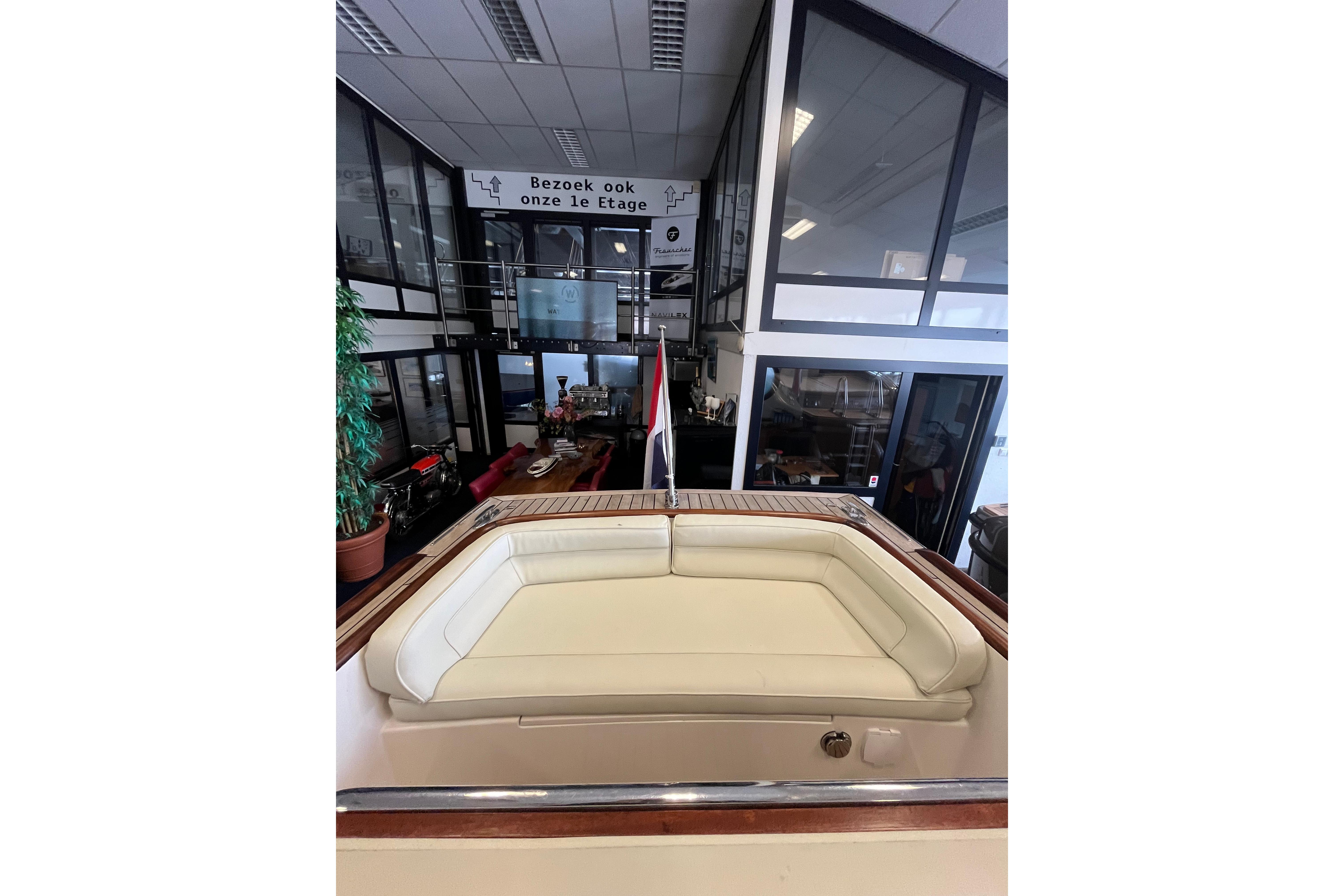 Long Island 25 Sportsman