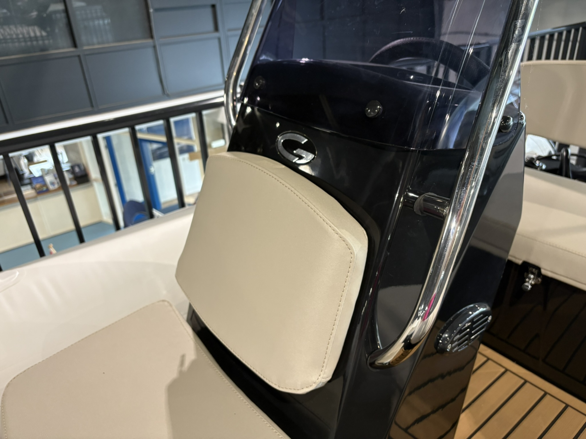 Grand Ribs Grand Silver Line 370