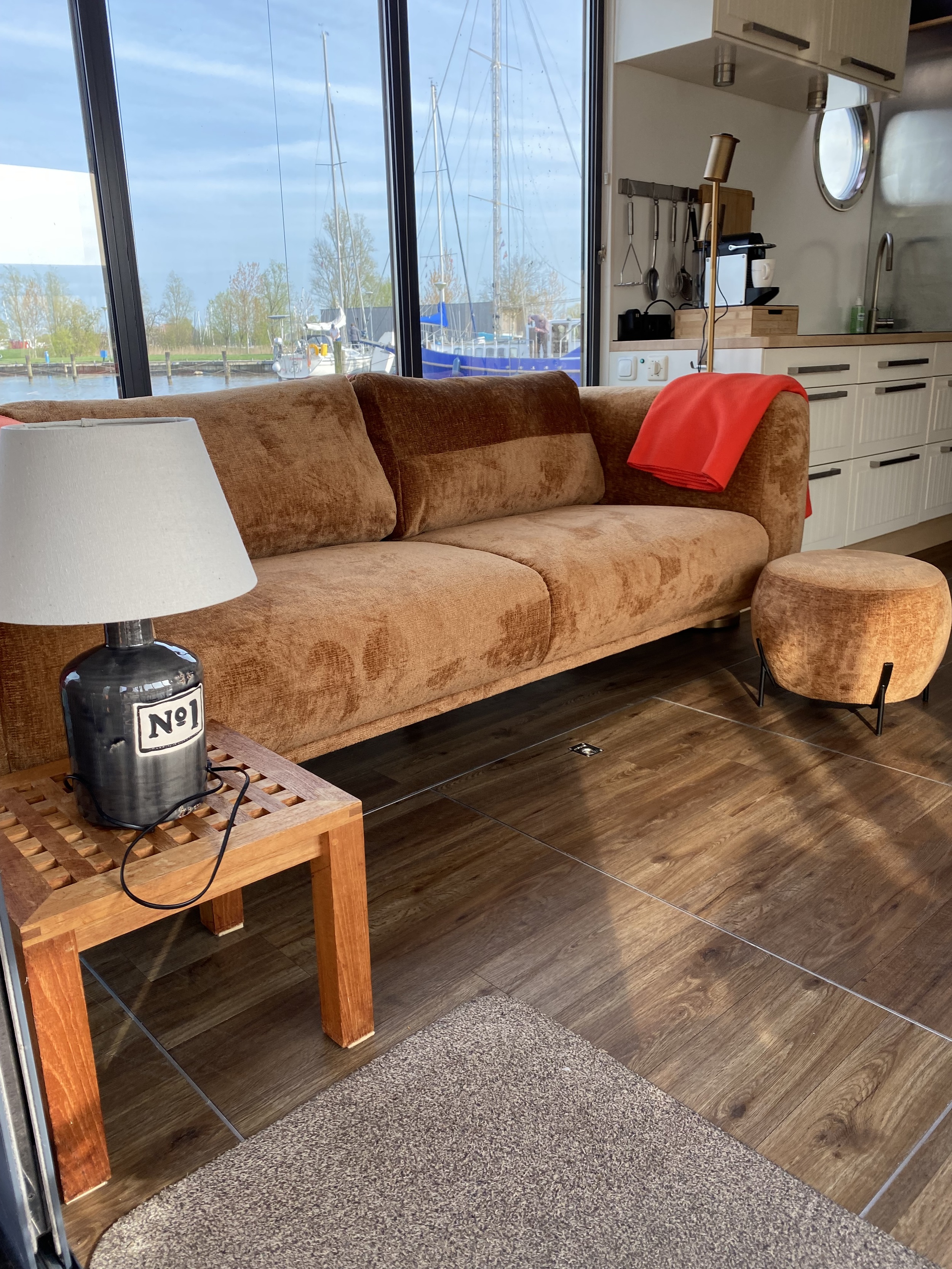 La Mare Houseboat Met Ligplaats Model DFS Aluminium