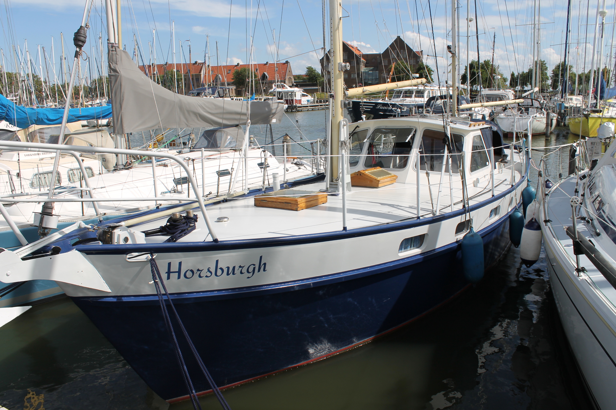 Pieter Beeldsnijder Gouwzee 3A