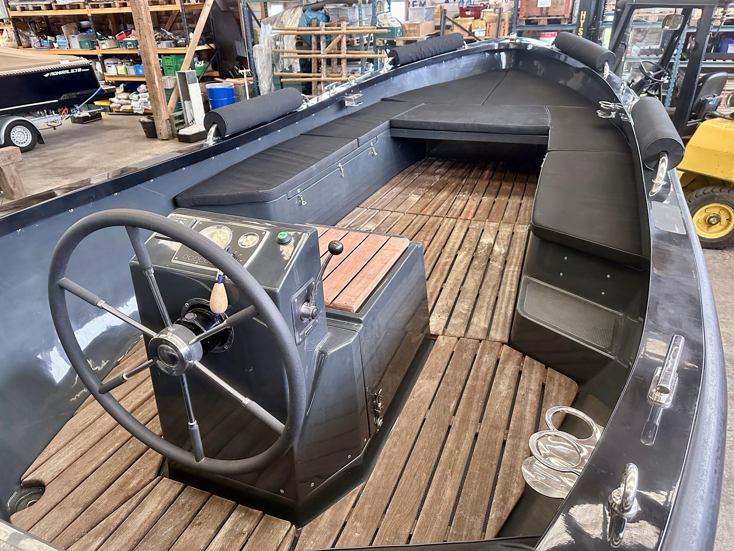 Stormer Lifeboat 75