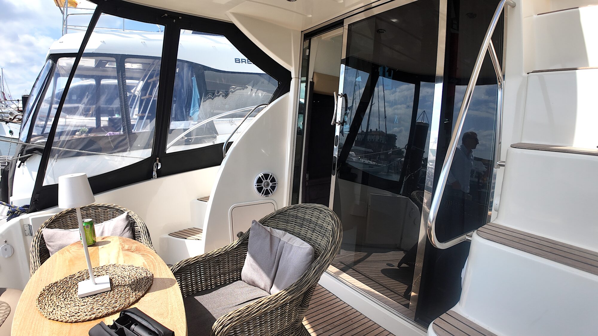 Jeanneau Prestige 42 Flybridge