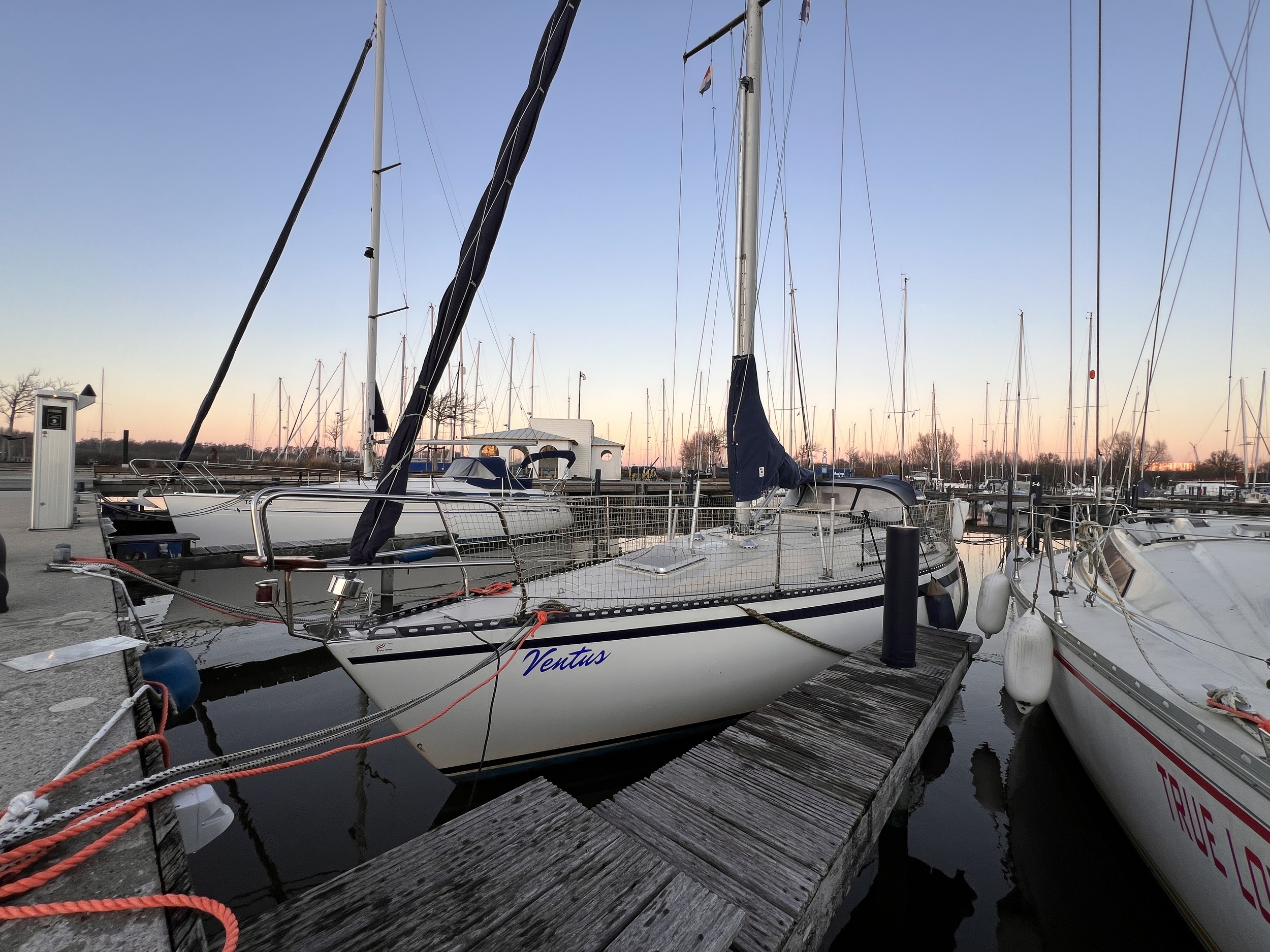 Beneteau First 30